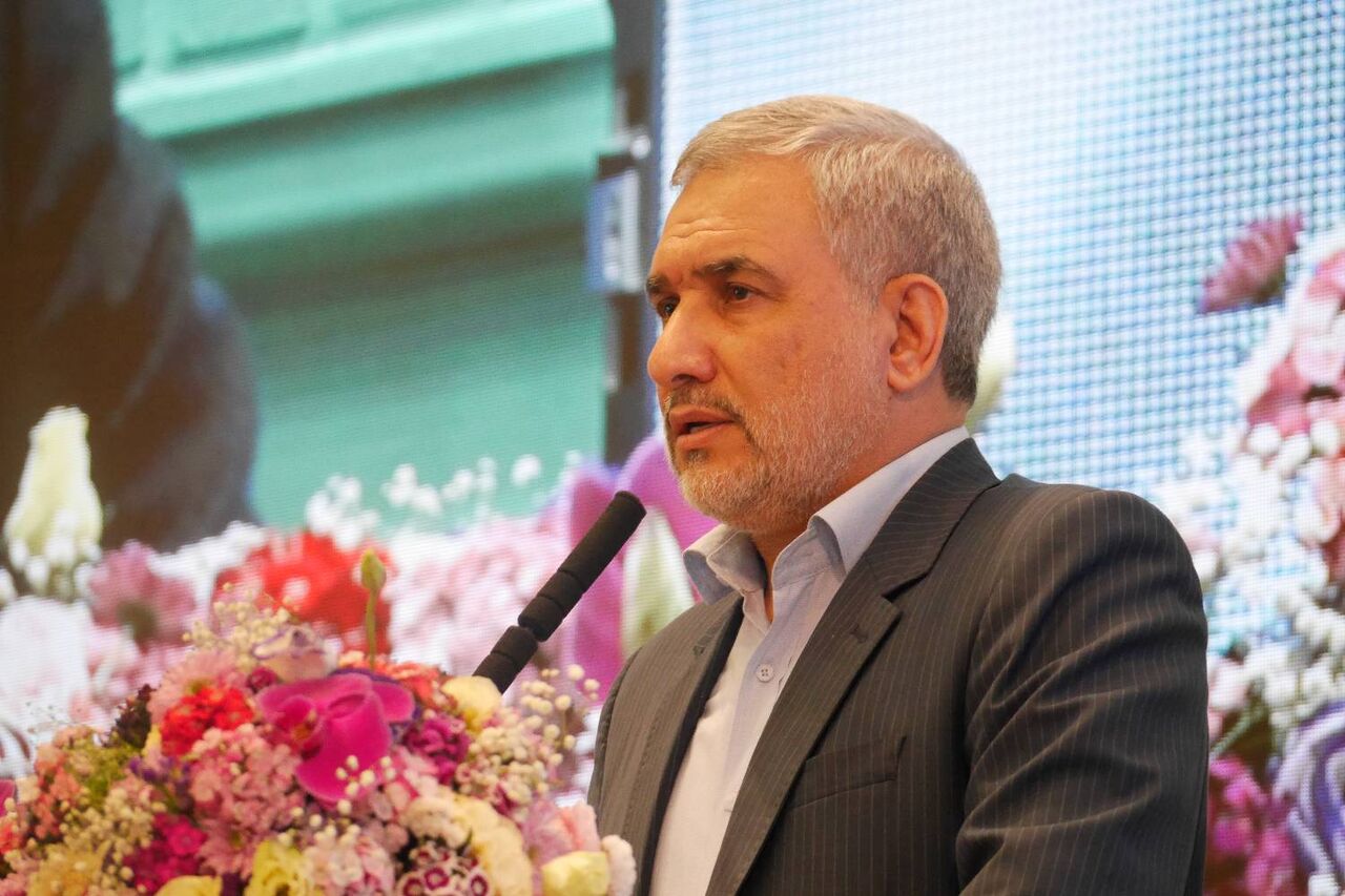 معاون راهبردی رئیس‌جمهور: شرق فرهنگی می‌تواند شعار جدیدی برای حقوق بشر باشد!