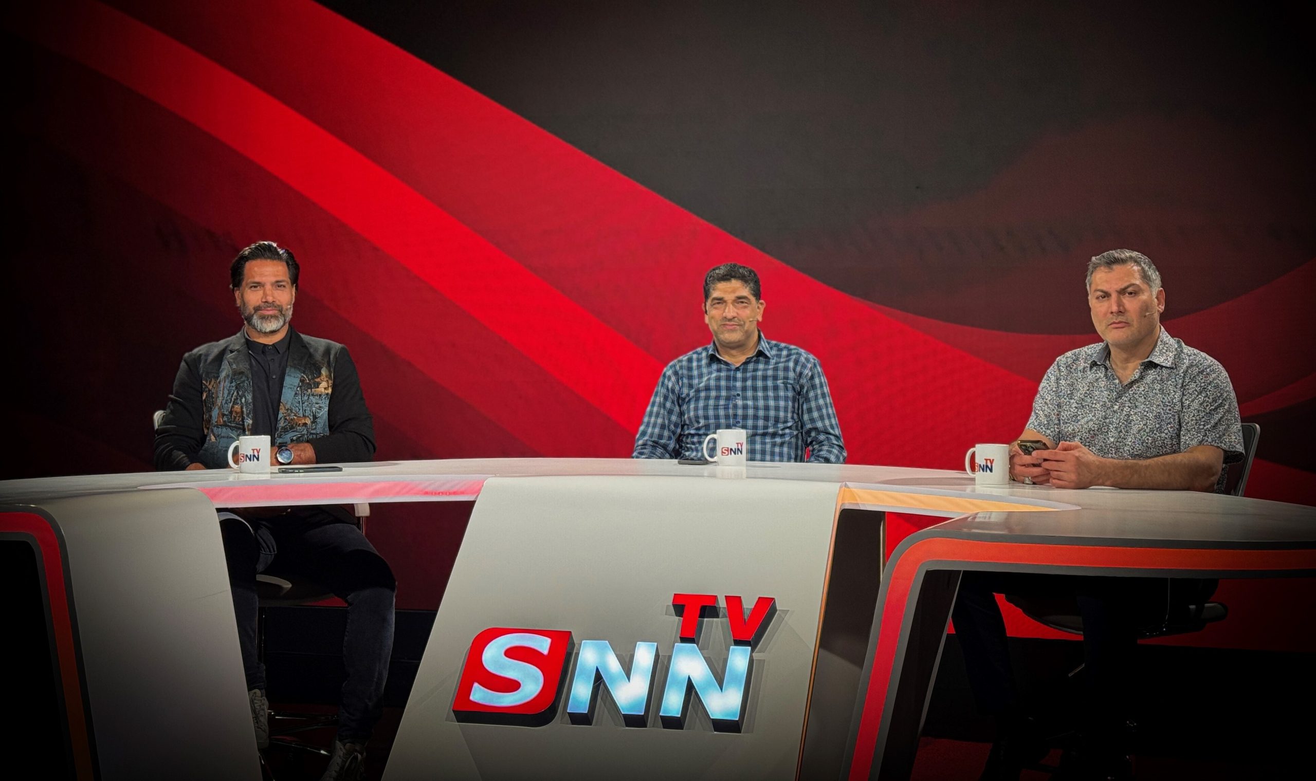 گفتگوی داغ و جنجالی هادی طباطبایی و امیرحسین صادقی در SNN TV: اظهاراتی که همه را شوکه کرد!
