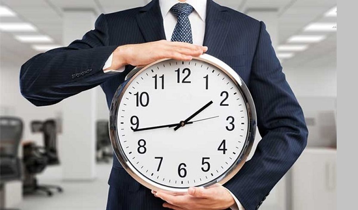 تعطیلی جنجالی ادارات سمنان در روزهای پنجشنبه و تغییر ناگهانی ساعات کاری!
