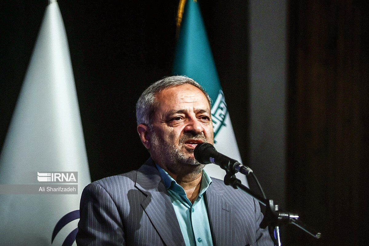 «دولت چهارteenth: آیا تحول در مدارس دولتی واقعیت دارد یا وعده‌ای توخالی؟»