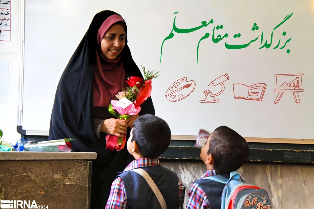 وزیر کشور: معلمان، معماران آینده‌ روشن جامعه‌اند!
