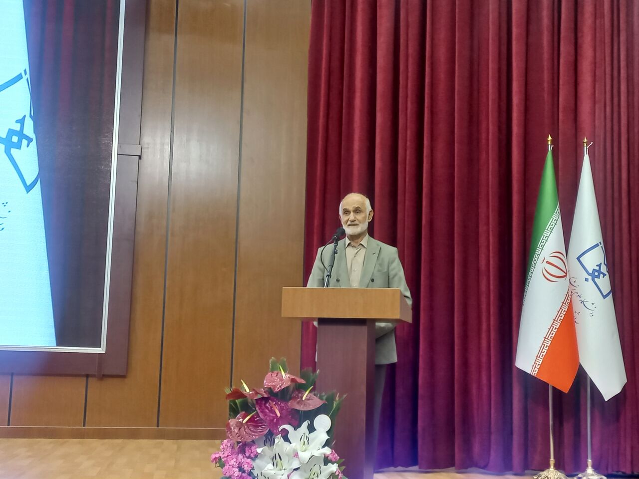 وزیر سابق علوم: دانشگاه‌ها باید نجات پیدا کنند؛ کیفیت‌گرایی اولویت اصلی است!