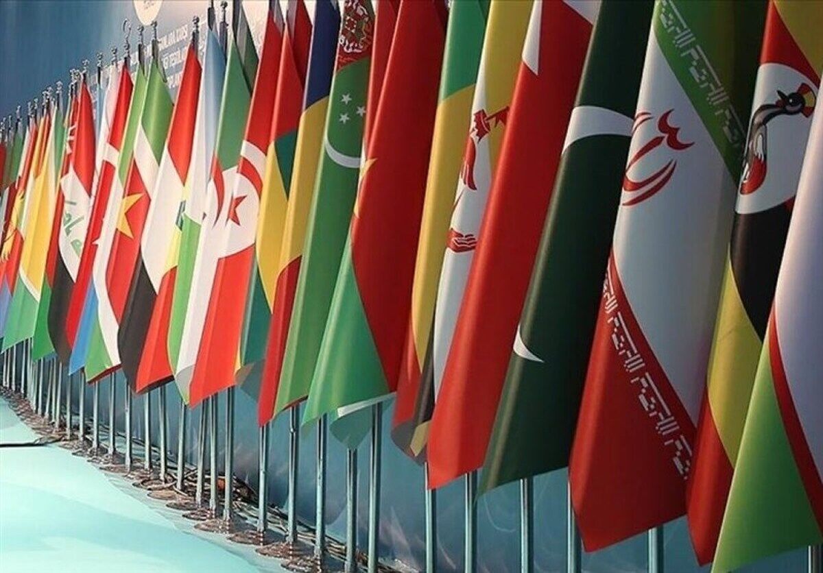 ورود جنجالی هیأت پارلمانی ایران به جاکارتا؛ قالیباف سه‌شنبه در اندونزی حضور خواهد داشت!