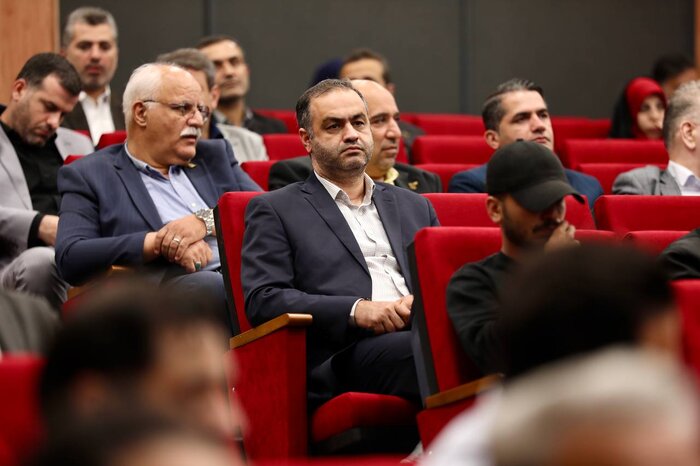 مهاجرانی: خاموشی‌ها تنها با تمرکز روی انرژی‌های تجدیدپذیر قابل جلوگیری است!