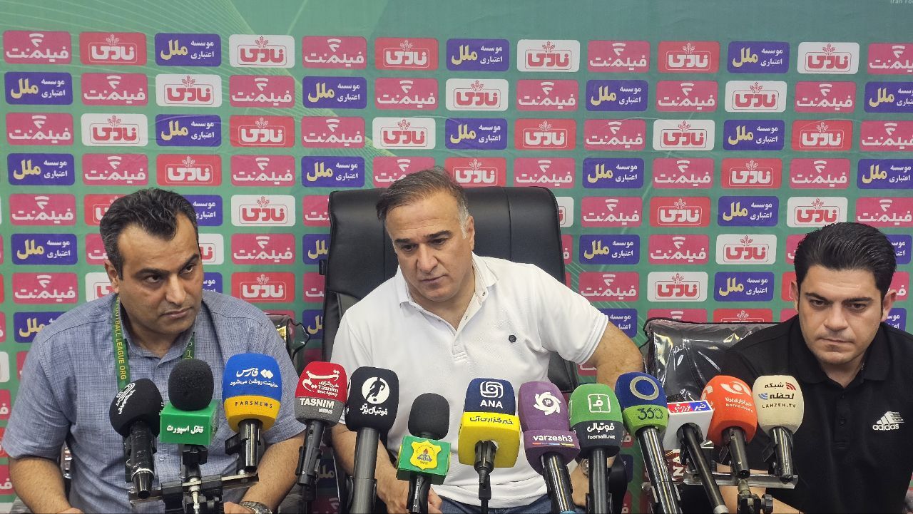 سرمربی پیکان: داور به تساوی ما پایان داد!
