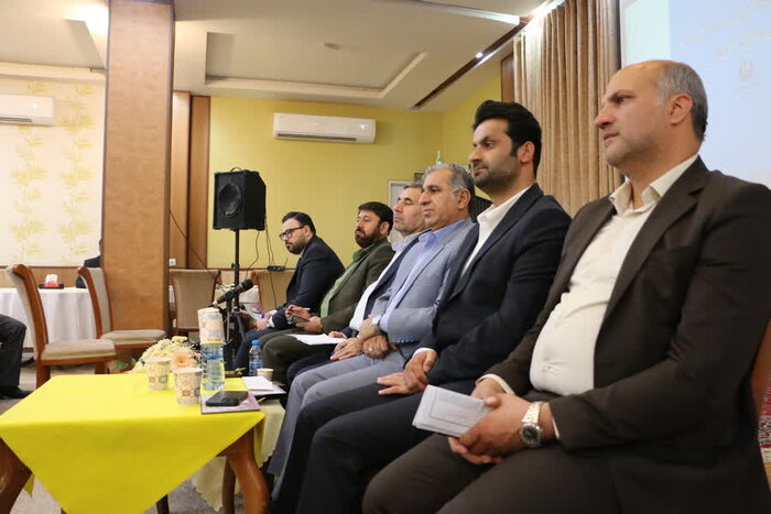 مشاور رئیس‌جمهور: دولت جدید، هر انتقاد رسانه‌ای را با آغوش باز می‌پذیرد!