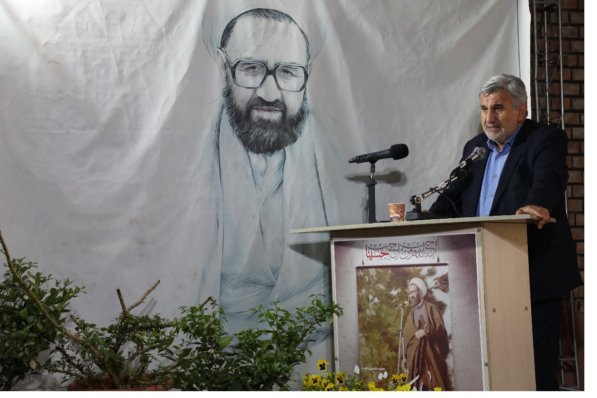 «شهید مطهری؛ درخشش عظیم در آسمان تفکر اسلامی/ بسیج اساتید؛ جنبشی برای جانیابی مکتب معلم شهید!»