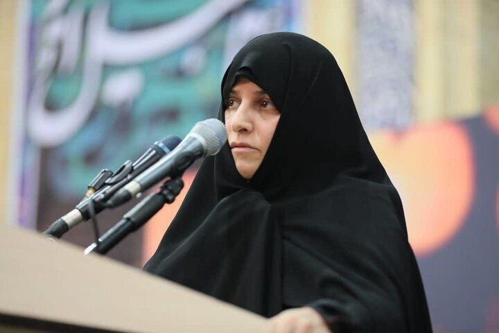 حضور جنجالی روشنفکران غیرمتعهد در دانشگاه: تهدیدی برای استقلال اندیشه یا حرکتی انقلابی؟
