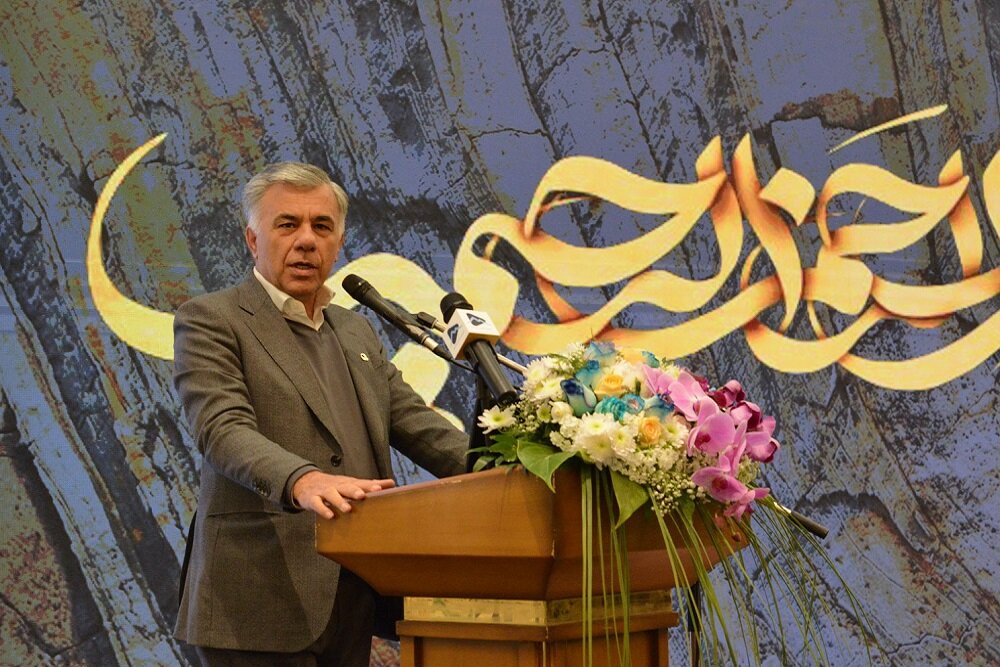 پیام جنجالی رئیس سازمان زمین‌شناسی: آیا معلمان هنوز هم مُعلمان زمین و مظهر علم هستند؟